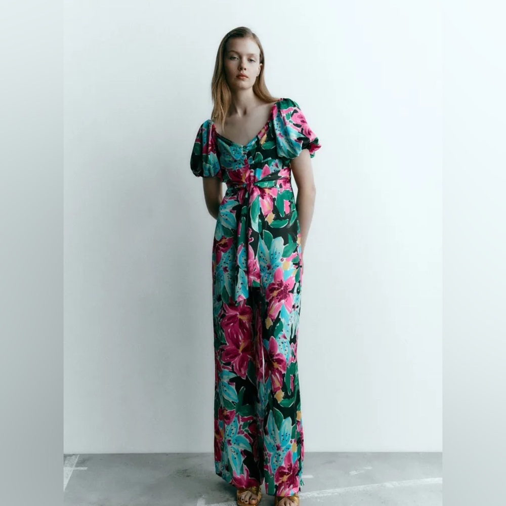 Zara | Colouful Floral Print Jumpsuit Bloggers Favourite - Picture 5 of 9